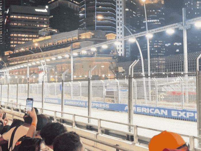 실제 F1 차들의 달리는 속도. 순식간이다. / 사진= 문서연 여행+ 기자