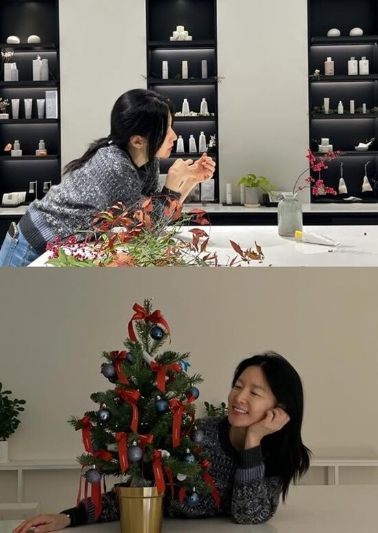 노란 수영복에 섹시한 몸매 어필하는 존예 처자