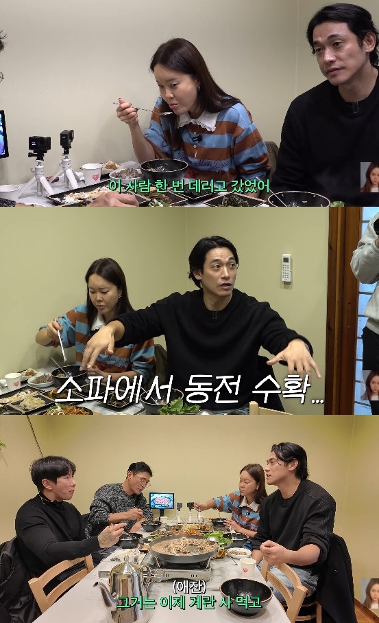 노란 수영복에 섹시한 몸매 어필하는 존예 처자