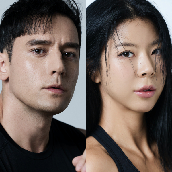 노란 수영복에 섹시한 몸매 어필하는 존예 처자