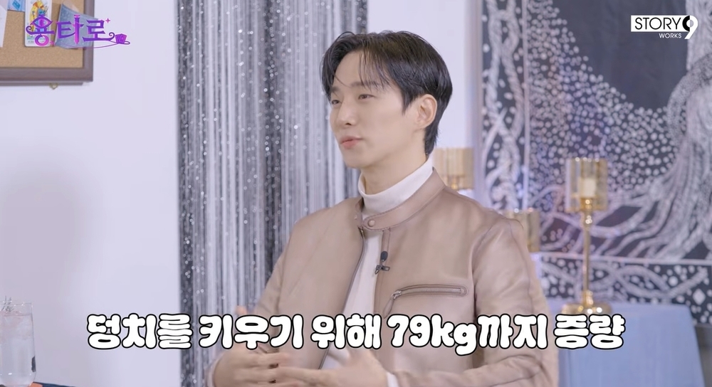 노란 수영복에 섹시한 몸매 어필하는 존예 처자