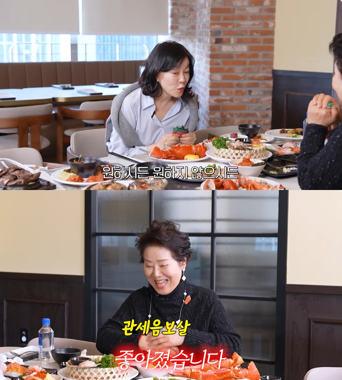 노란 수영복에 섹시한 몸매 어필하는 존예 처자