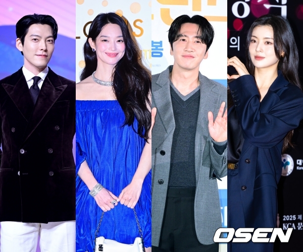 노란 수영복에 섹시한 몸매 어필하는 존예 처자