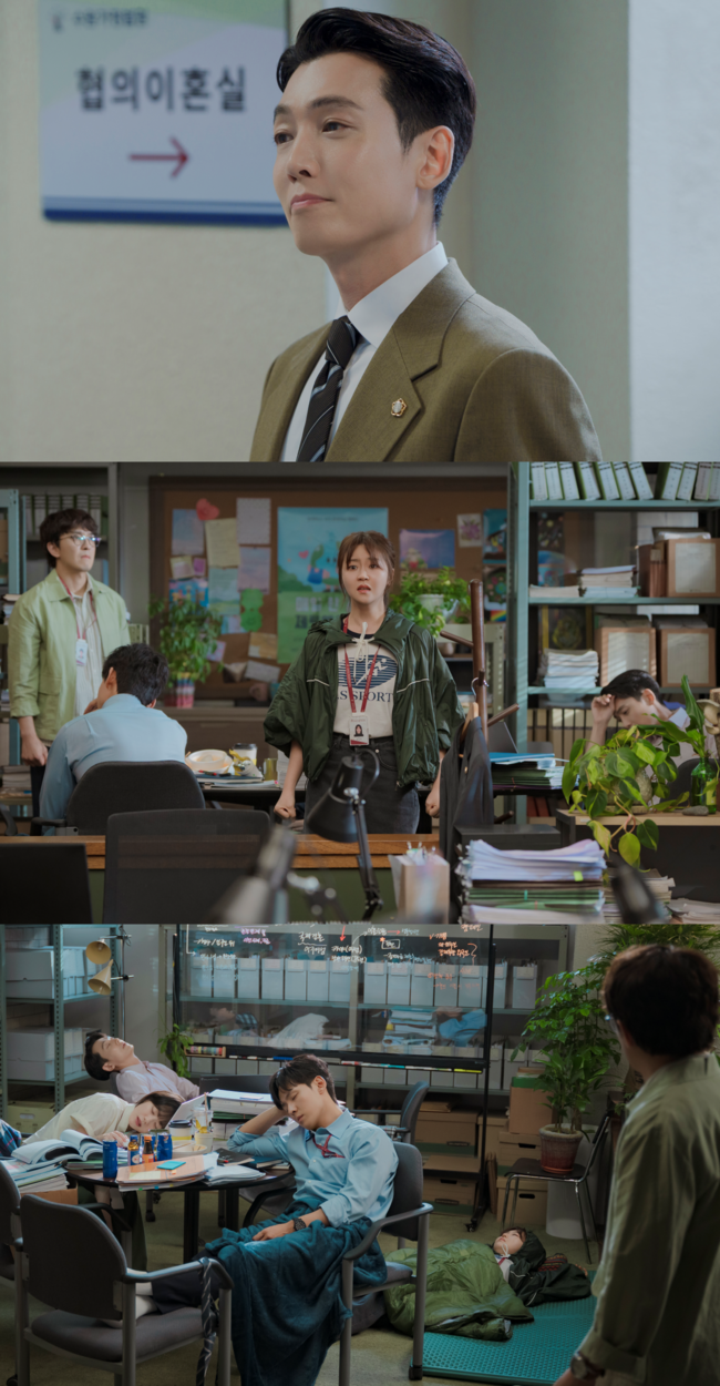 노란 수영복에 섹시한 몸매 어필하는 존예 처자