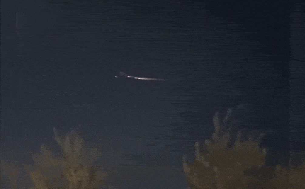 추락하는 스타링크 위성 모습을 담은 영상의 일부