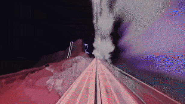 사우디 수도 리야드에 있는 테마파크인 식스 플래그에 개장한 롤러코스터 ‘팔콘스 플라이트’(Falcon’s Flight). 식스 플래그 SNS 제공