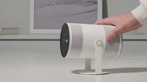 삼성전자 인공지능(AI) 포터블 프로젝터 ‘더 프리스타일+’.(영상=삼성전자)