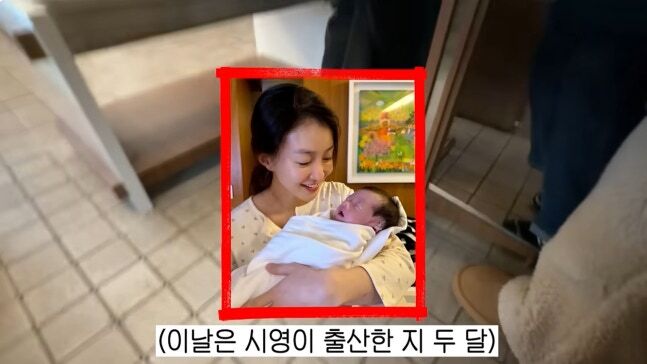 노란 수영복에 섹시한 몸매 어필하는 존예 처자