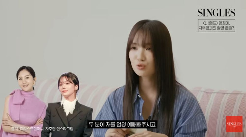 노란 수영복에 섹시한 몸매 어필하는 존예 처자