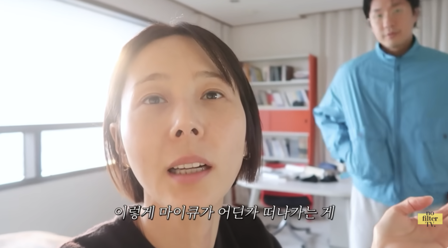 노란 수영복에 섹시한 몸매 어필하는 존예 처자