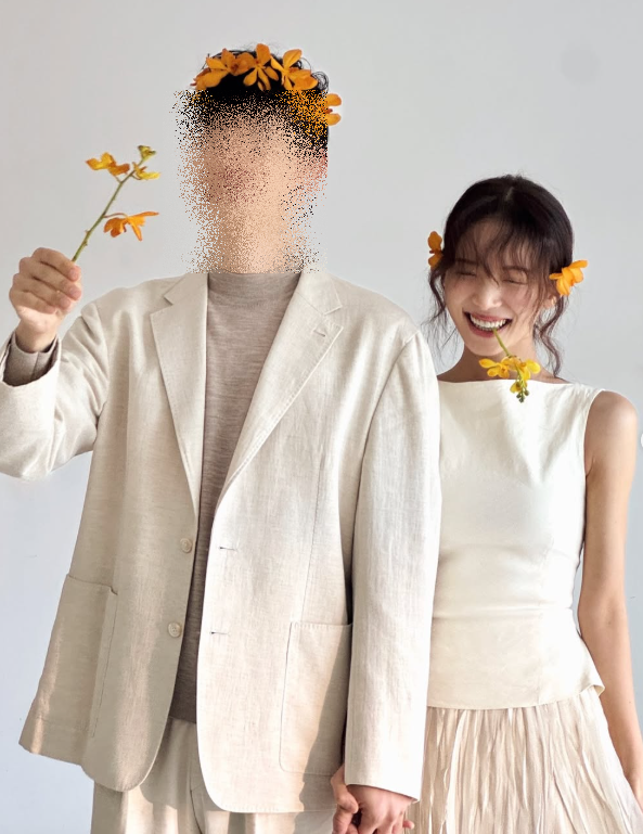 노란 수영복에 섹시한 몸매 어필하는 존예 처자