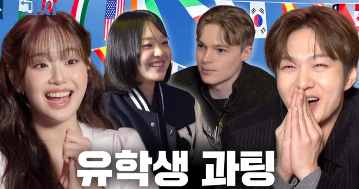 노란 수영복에 섹시한 몸매 어필하는 존예 처자