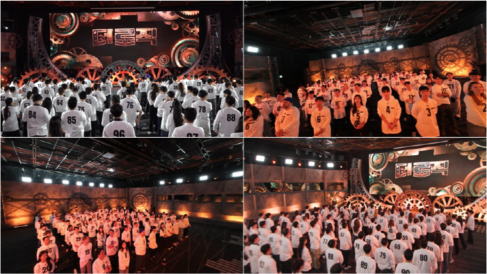 노란 수영복에 섹시한 몸매 어필하는 존예 처자