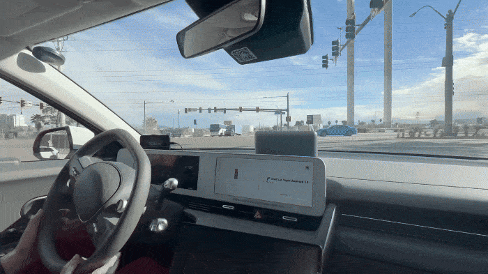 The Ioniq 5 robotaxi operates autonomously during a media test drive in Las Vegas on Thursday. (Byun Hye-jin/The Korea Herald)