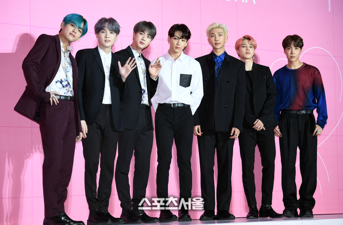보법이 다른 BTS, ‘광화문광장’서 ‘아리랑’ 울린다..컴백 공연 추진