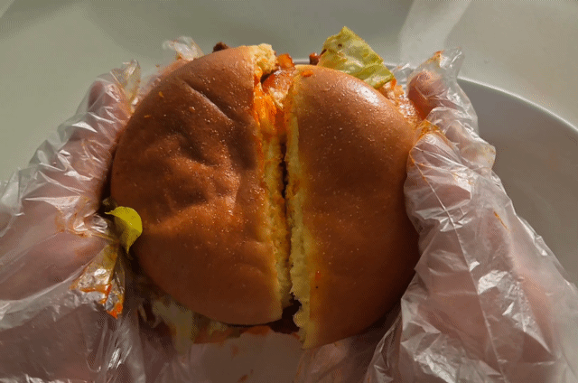 ‘맥크리스피 마라 해쉬 버거’. 이예솔 기자