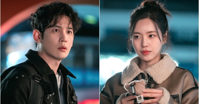 노란 수영복에 섹시한 몸매 어필하는 존예 처자