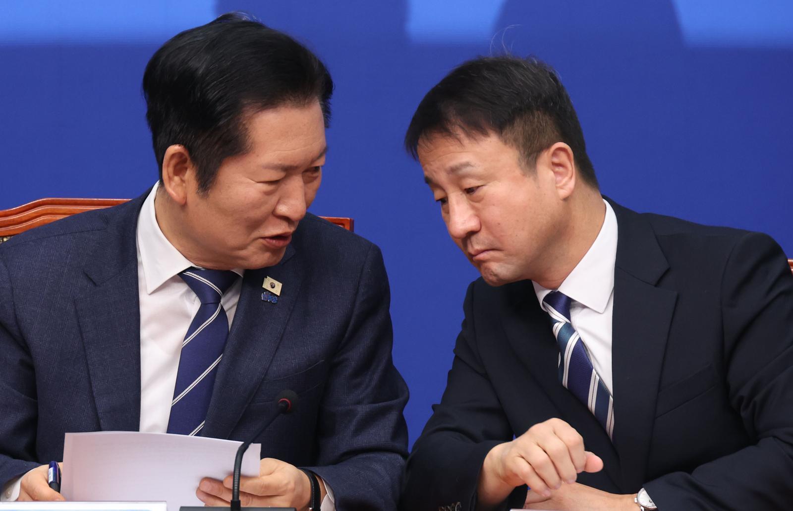 [오늘의 뉴스종합]  與 “망국적 부동산 투기 반드시 정상화”…‘부동산감독원’ 설치법 이달 중 발의, 금메달 보너스 논란, 대미투자특위 구성, 경제 생태계 확대 강조, 대장동 개발비리 재산 압류