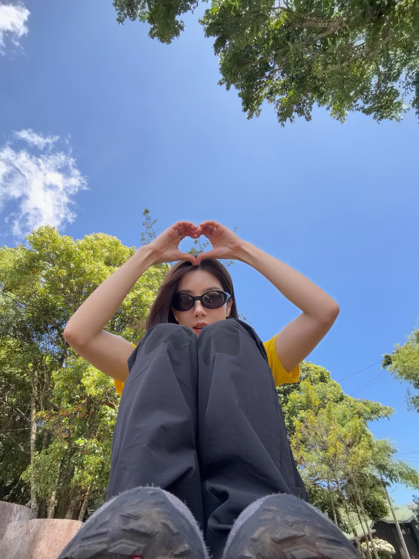 Discover Kwon Eun-bi’s Effortless ‘ 꾸안꾸’ Style: How to Nail Casual Fashion