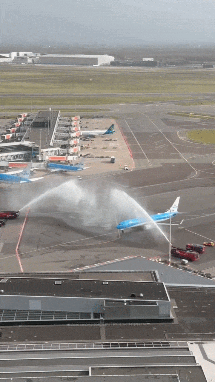 [스키폴 공항 관제소 SNS]