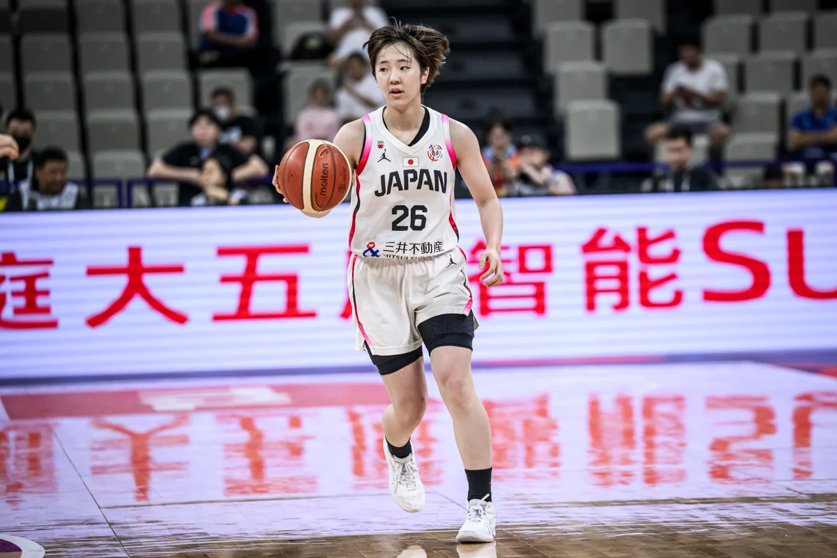 ‘여자 야오밍’ 장쯔위 ‘특별하고 독특한 존재’···FIBA, 농구 월드컵 최종예선 앞두고 ‘라이징 스타’ 주목