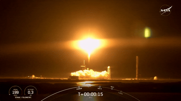 작년 2월 26일 인튜이티브 머신스 임무와 NASA '루나 트레일블레이저’ 등이 스페이스X 팰컨9 로켓에 실려 우주로 발사되는 모습 (영상=스페이스닷컴 유튜브/NASA)