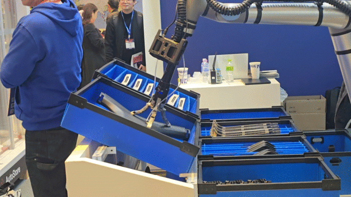 현대글로비스 ‘원키트 피킹 자동화 기술’ 시연./영상: 강주현 기자