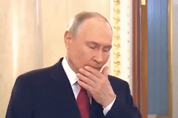 블라디미르 푸틴 러시아 대통령이 30초가량 기침하는 영상이 크렘린궁 공식 텔레그램 계정에 올라왔다가 4분 만에 삭제됐다. /모스크바타임스 X(옛 트위터)