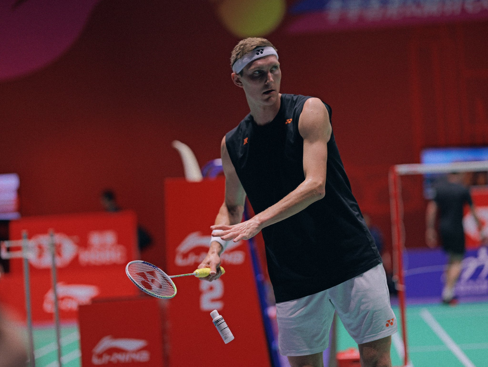 Viktor Axelsen in competition