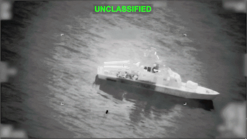 10일 미국 중부사령부가 호르무즈 해협 인근에서 기뢰부설함 16척을 포함한 이란의 해군 함정 여러 척을 격침시켰다고 11일 밝혔다. /미 중부사령부