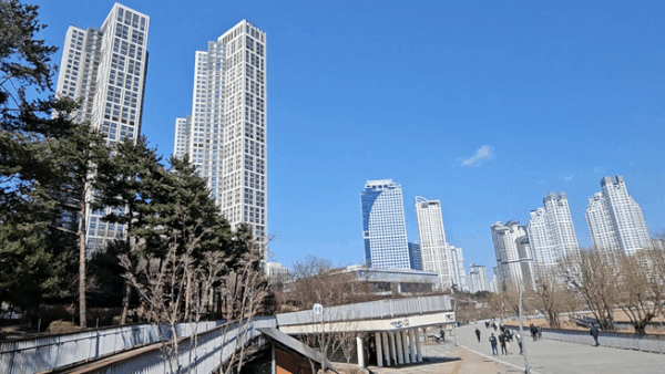 광교 호수공원 일대 신축 아파트 단지. 2026. 03. 13. ⓒ News1 오현주 기자