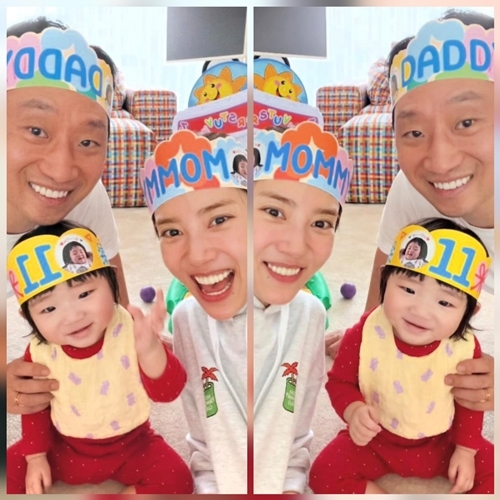 노란 수영복에 섹시한 몸매 어필하는 존예 처자