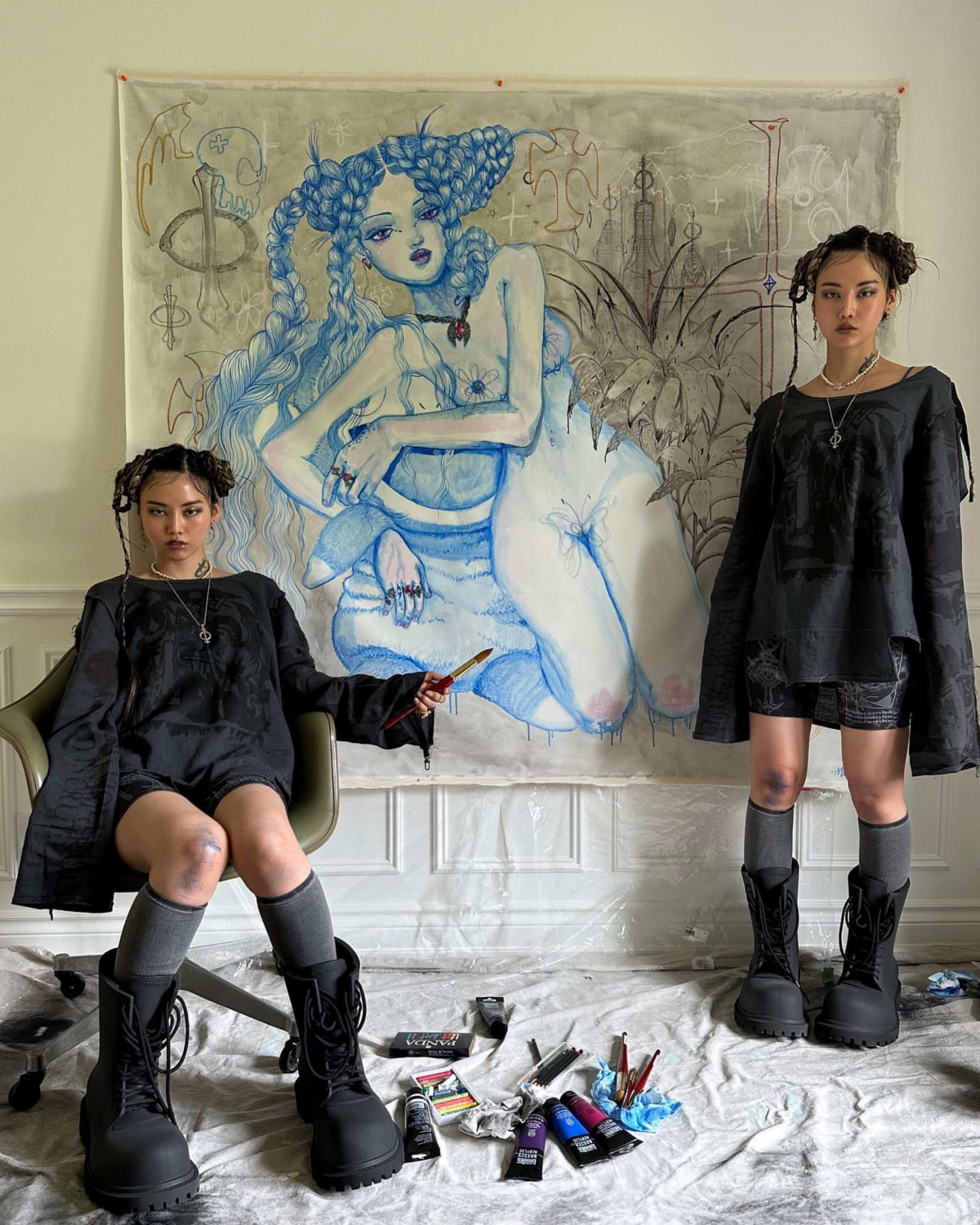 노란 수영복에 섹시한 몸매 어필하는 존예 처자