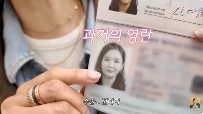 노란 수영복에 섹시한 몸매 어필하는 존예 처자