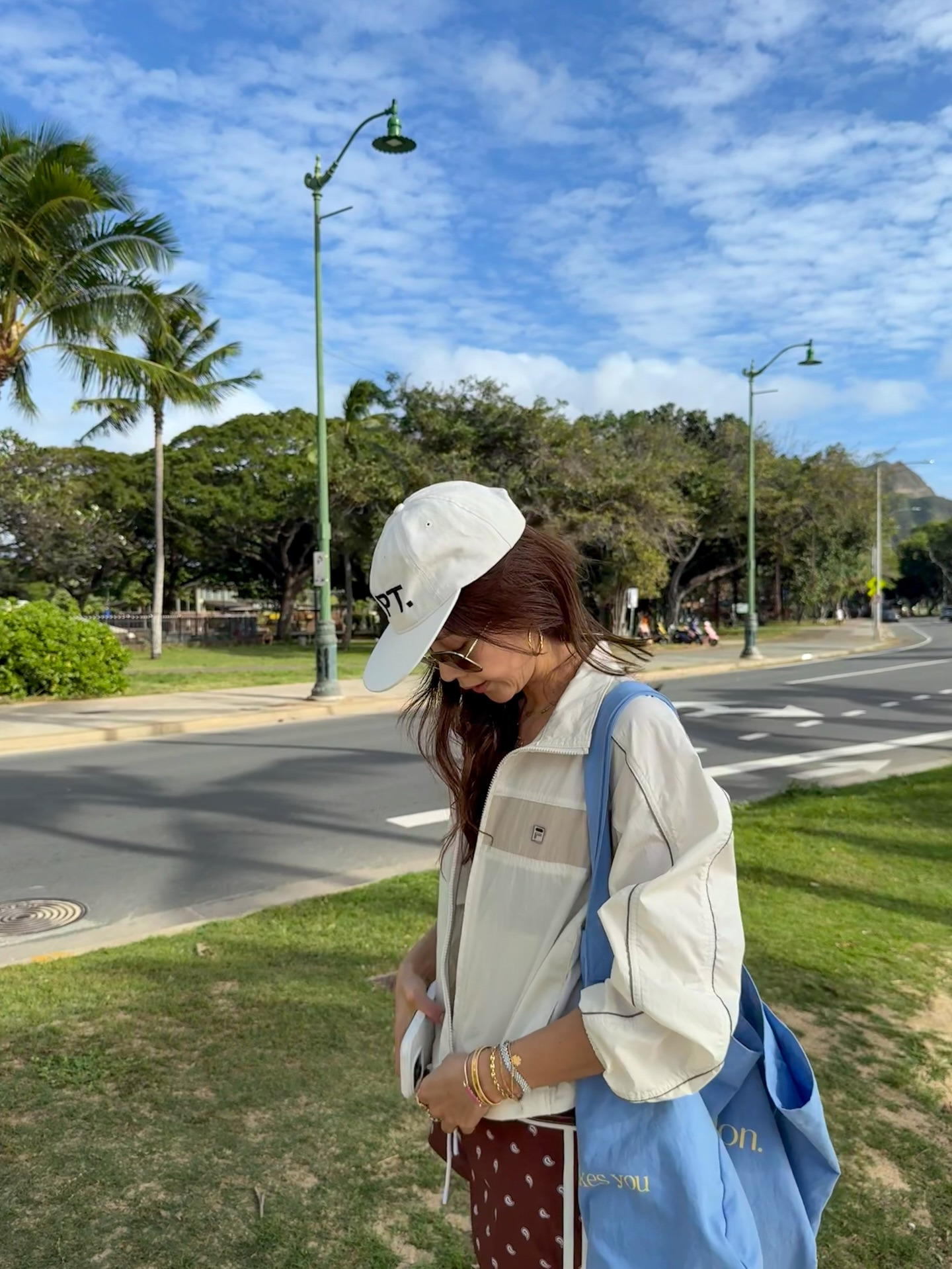 5 Key Elements of Jeong-an Chae’s Luxurious Yet Sporty Vacation Look