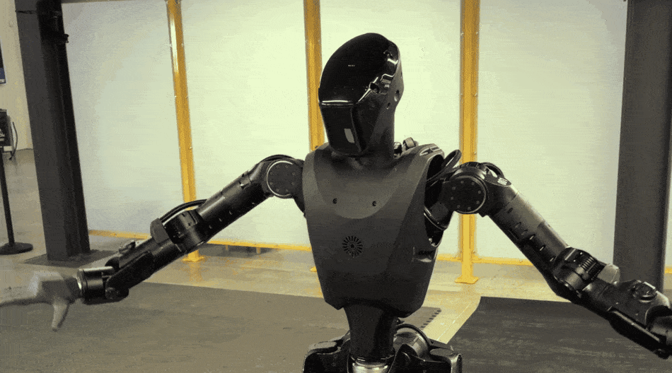 미국 기업 파운데이션이 개발한 휴머노이드 ‘팬텀 MK-1’ 부드럽고 자연스럽게 손과 팔을 움작이고 있다. 파운데이션 제곻