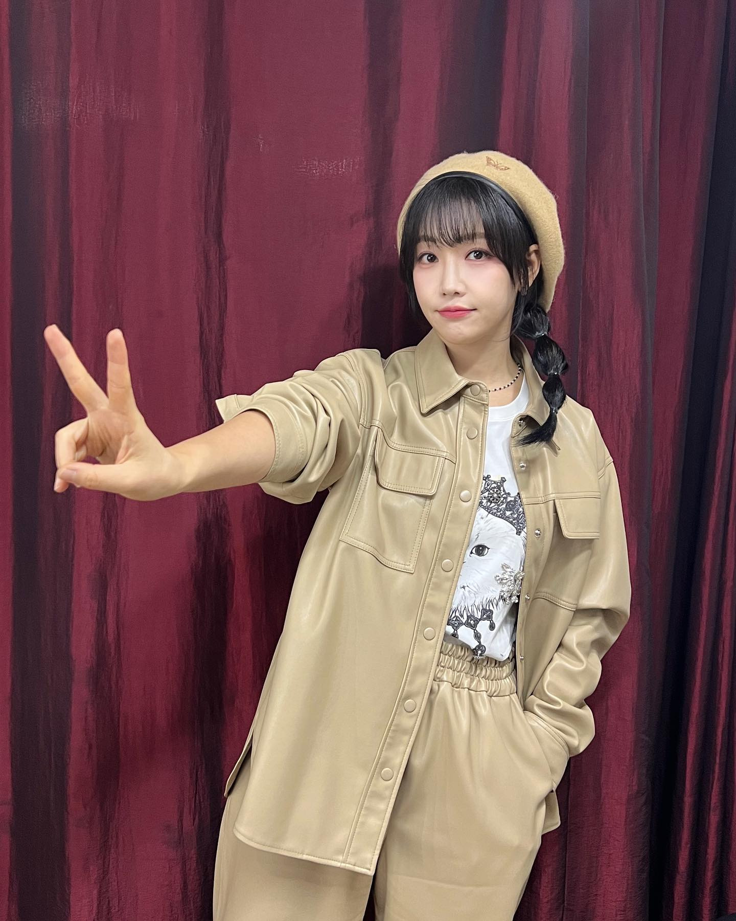 Discover How Lee Yu-ri Transformed Her Style with Trendy Leather Looks