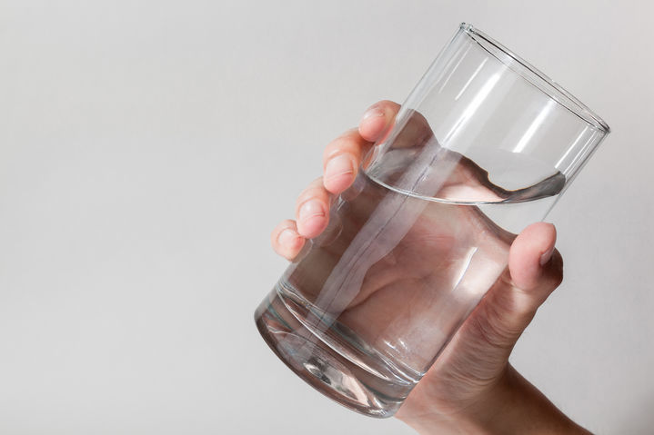 아침을 바꾸는 '물 한 잔'…