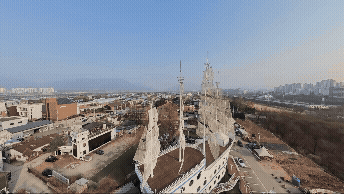 아바타360으로 촬영한 영상에 특수 효과 등을 가미한 영상. 실제 보다 다양한 앵글로 볼 수 있다(사진=윤정훈 기자)