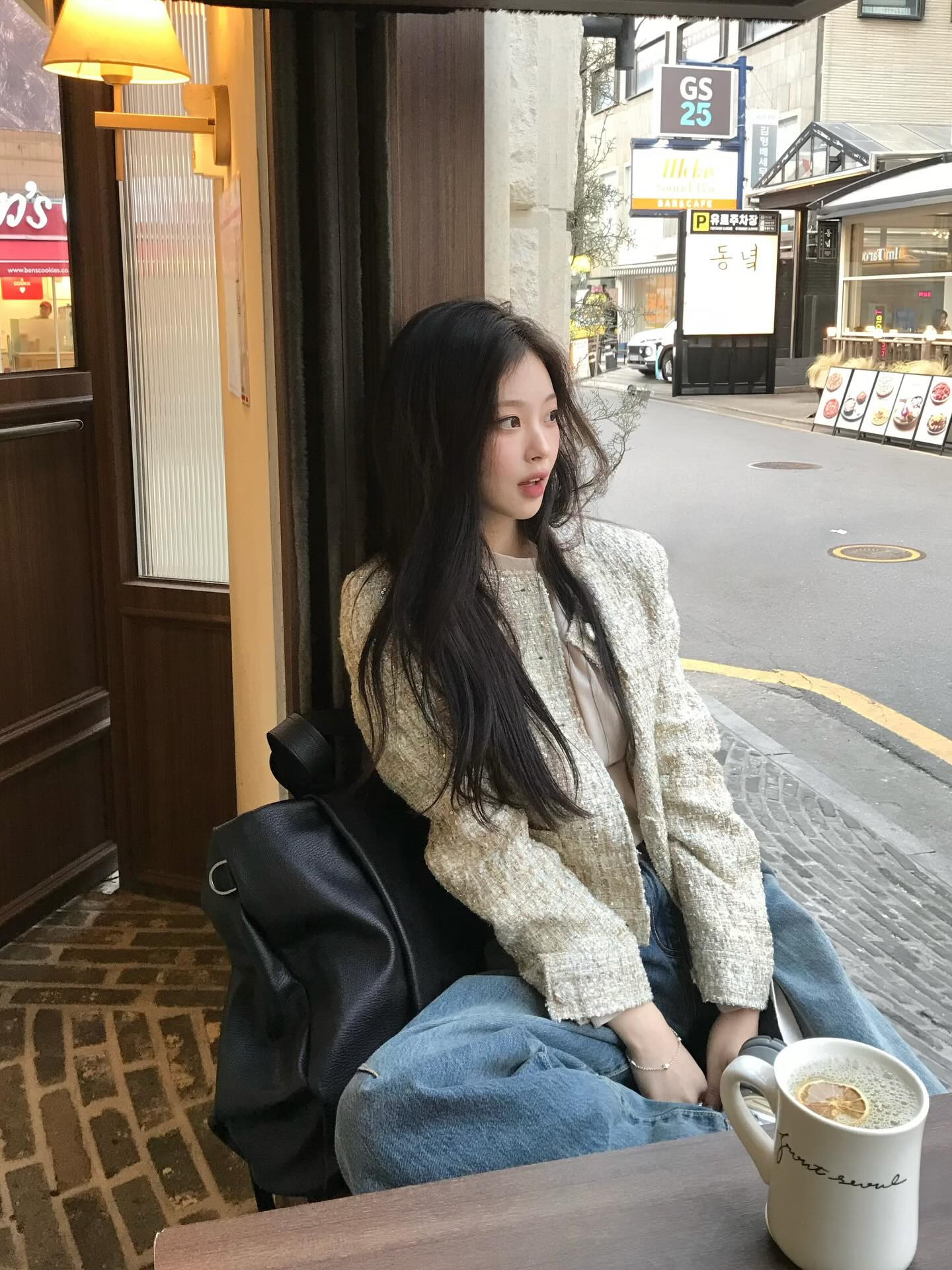 5 Key Fashion Tips from Choi Hee-jin’s Elegant ‘Effortless Chic’ Style