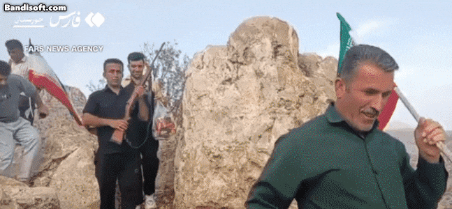 이란 부족민들이 실종 미군을 수색하는 것으로 추정되는 영상./ 이란 파르스 통신