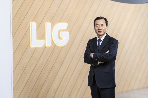 신익현 LIG D&A 대표이사 기업 홍보 인물 사진