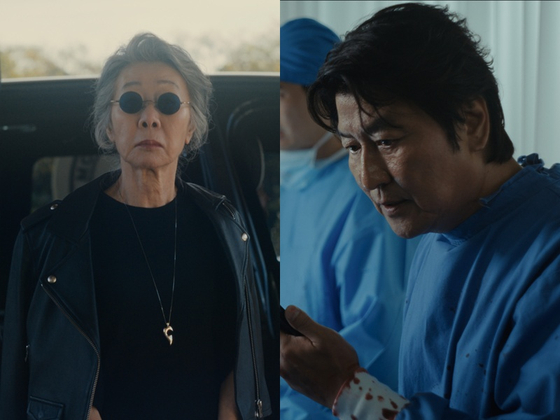 노란 수영복에 섹시한 몸매 어필하는 존예 처자