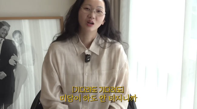 노란 수영복에 섹시한 몸매 어필하는 존예 처자