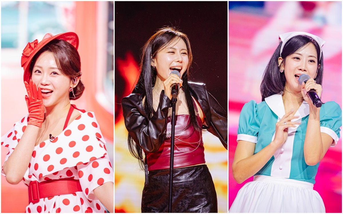 노란 수영복에 섹시한 몸매 어필하는 존예 처자