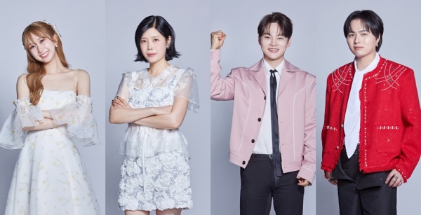 노란 수영복에 섹시한 몸매 어필하는 존예 처자