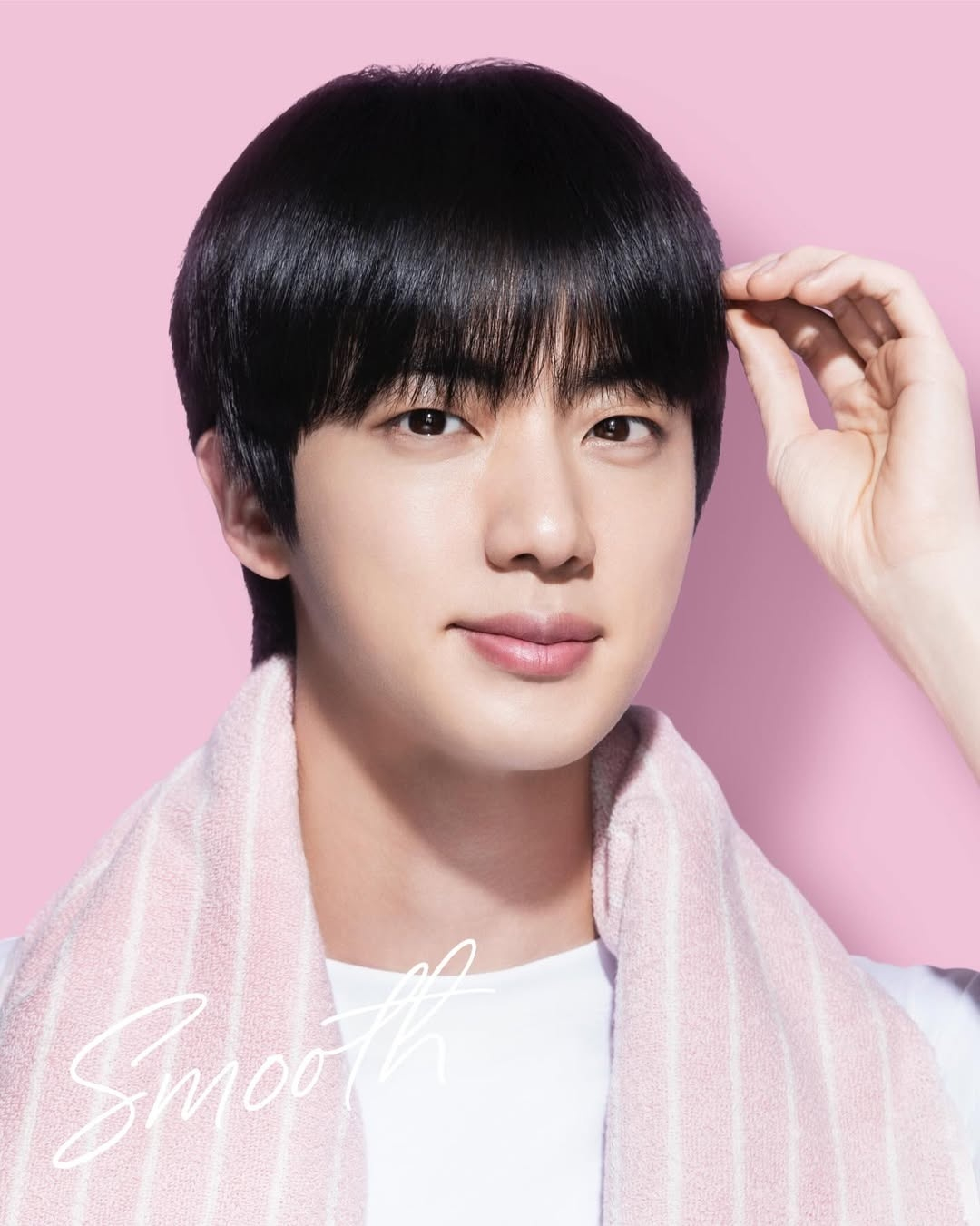 노란 수영복에 섹시한 몸매 어필하는 존예 처자