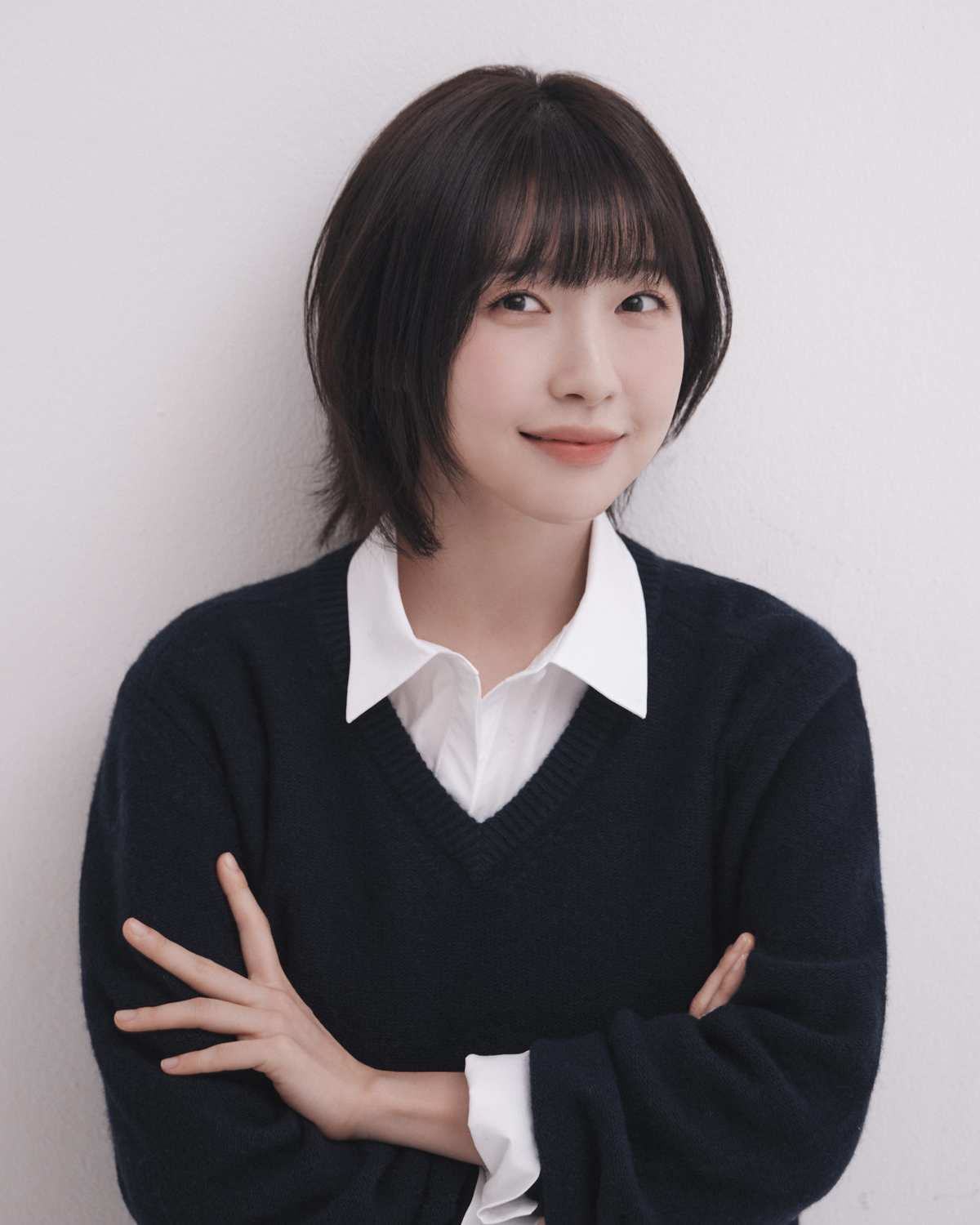 노란 수영복에 섹시한 몸매 어필하는 존예 처자