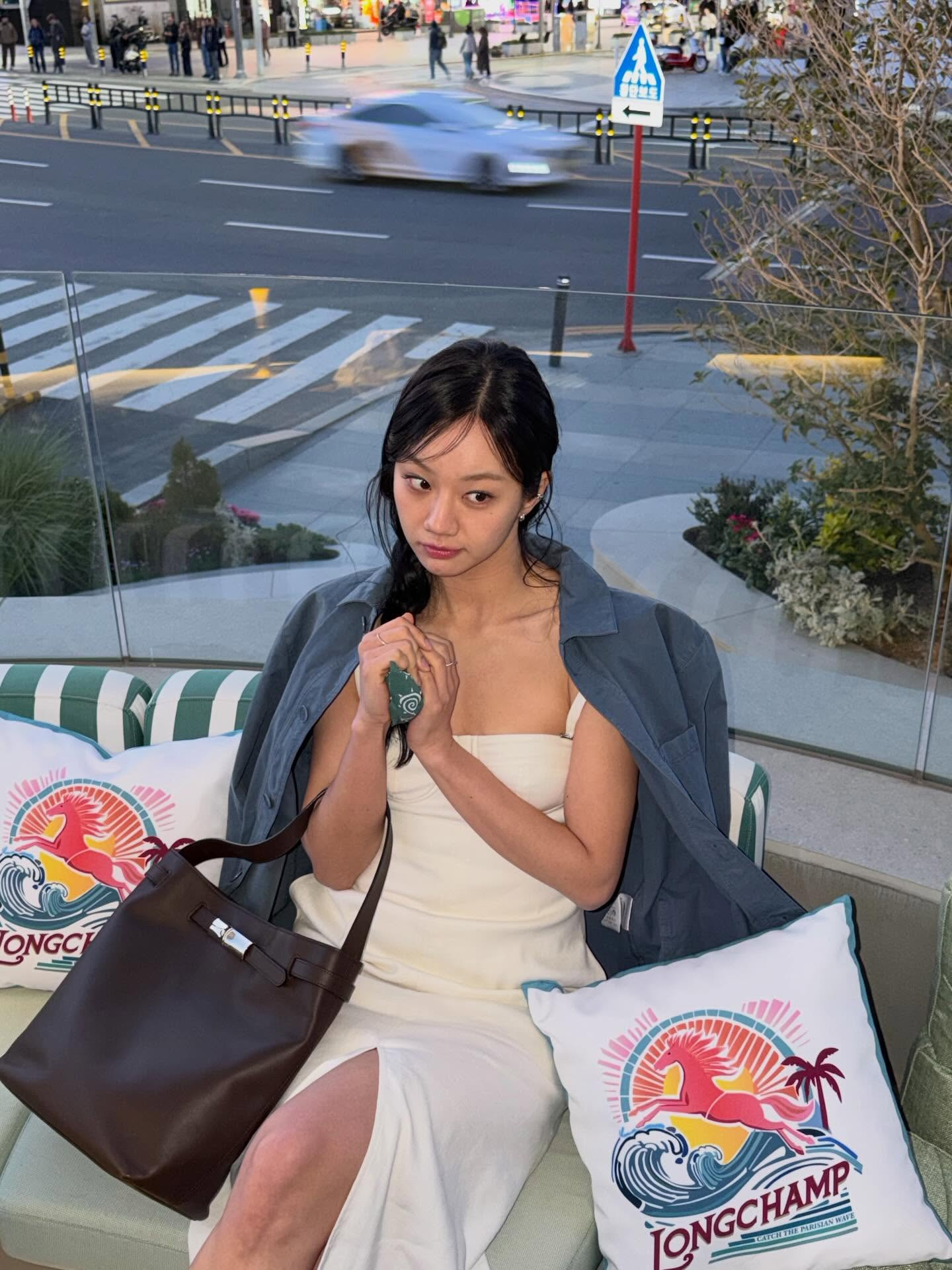 How to Achieve Hyeri’s Stunning Mix-and-Match Look: Fashion Tips Inside