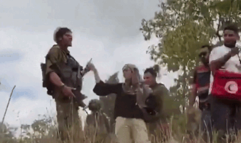 조나단 펠레드 주이탈리아 이스라엘 대사가 해당 사진이 조작됐다고 주장했으나, 주간지 쪽에서 영상을 공개하면서 사진이 진짜라는 사실이 밝혀졌다. X(엑스)